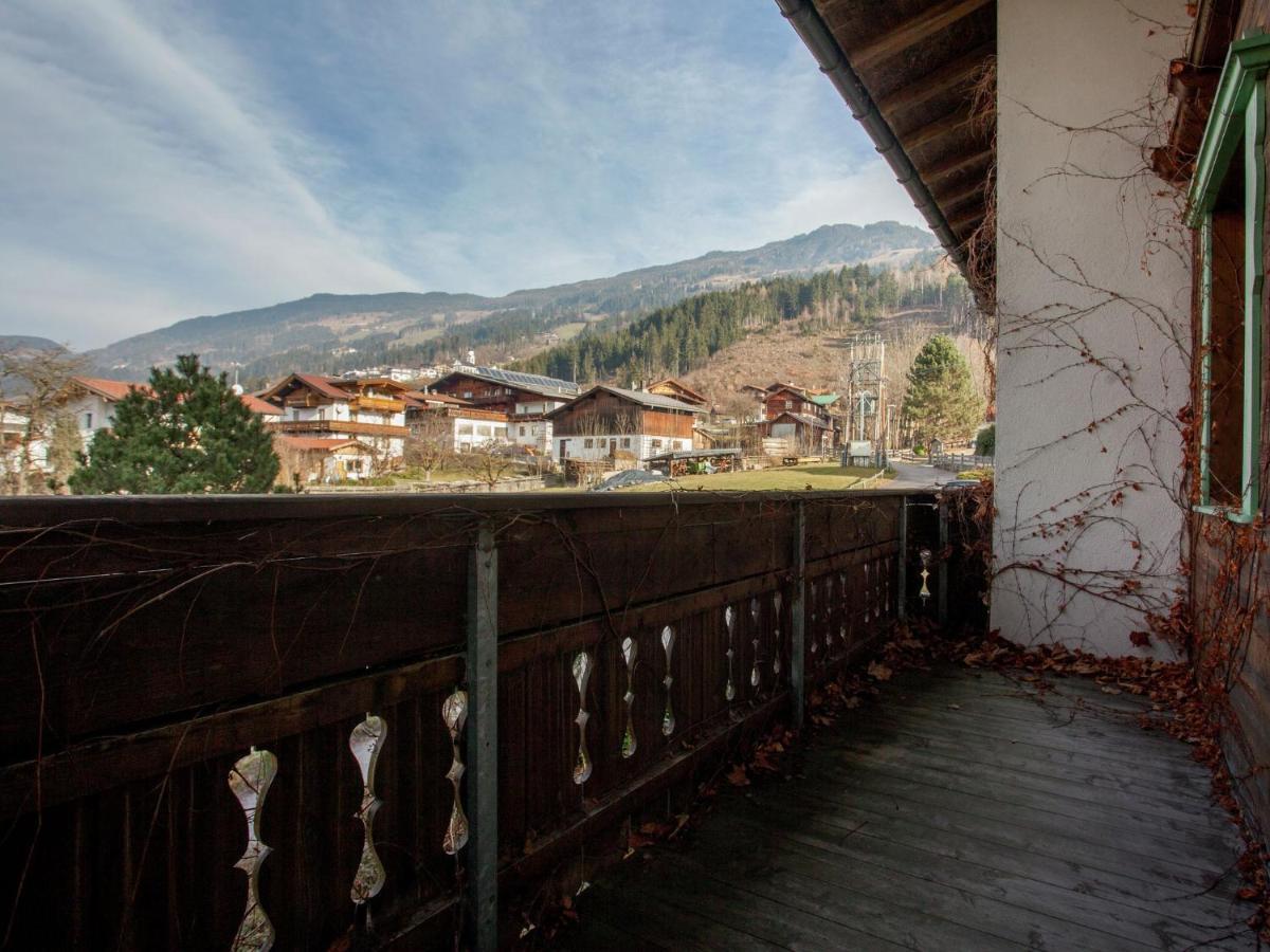 Apartment In Hart Im Zillertal With Garden Balcony Parking Fuegen Luaran gambar